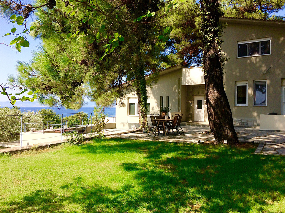 frontpage paragraph 1 image 