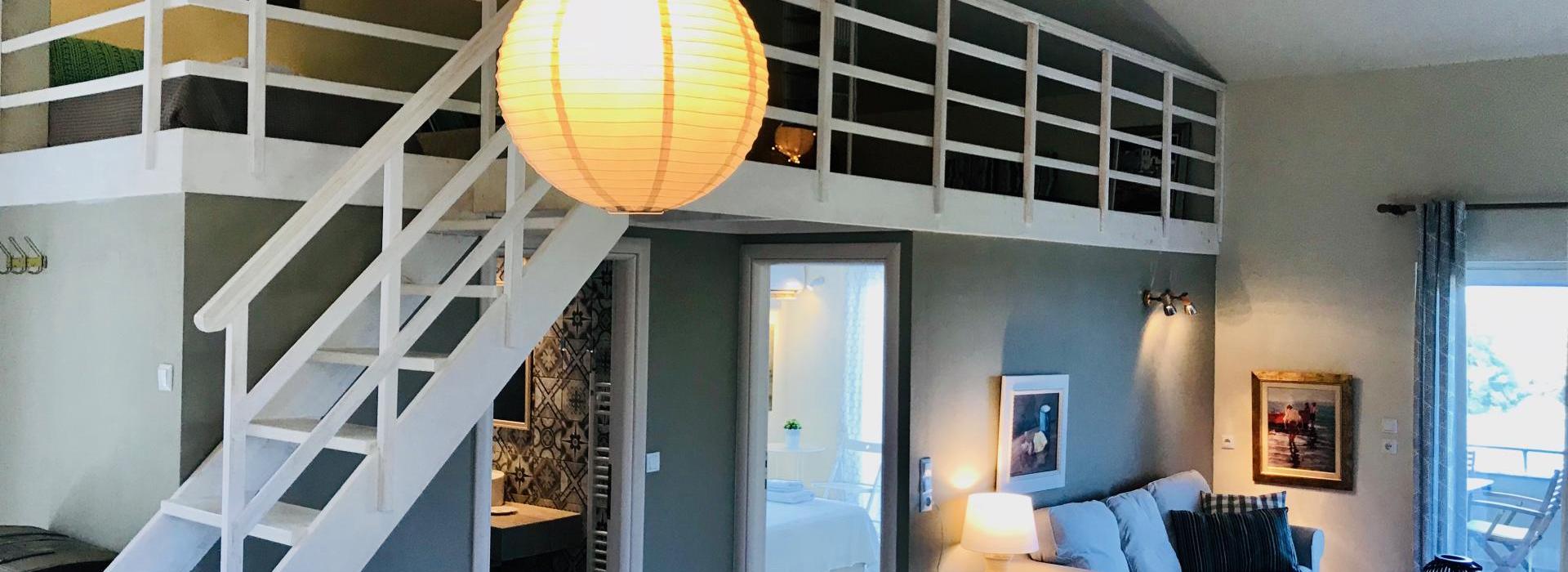 antinoe header image 